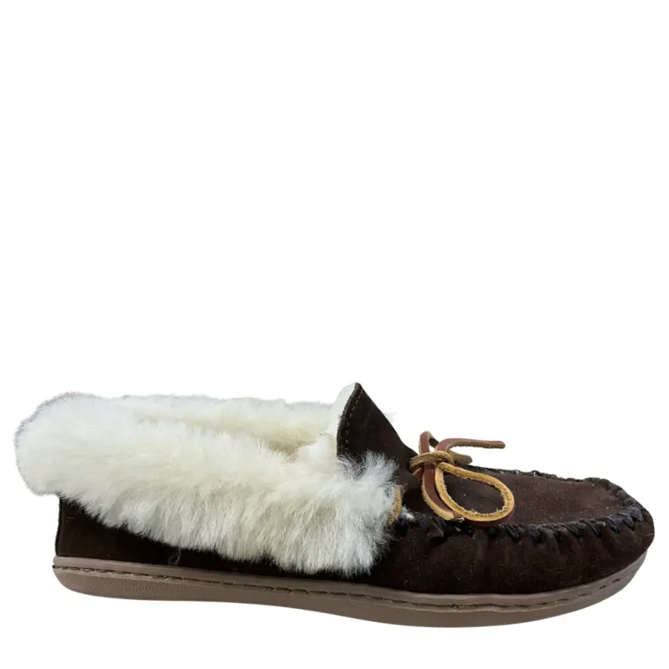 Minnetonka Moccasins 3379 chocolate